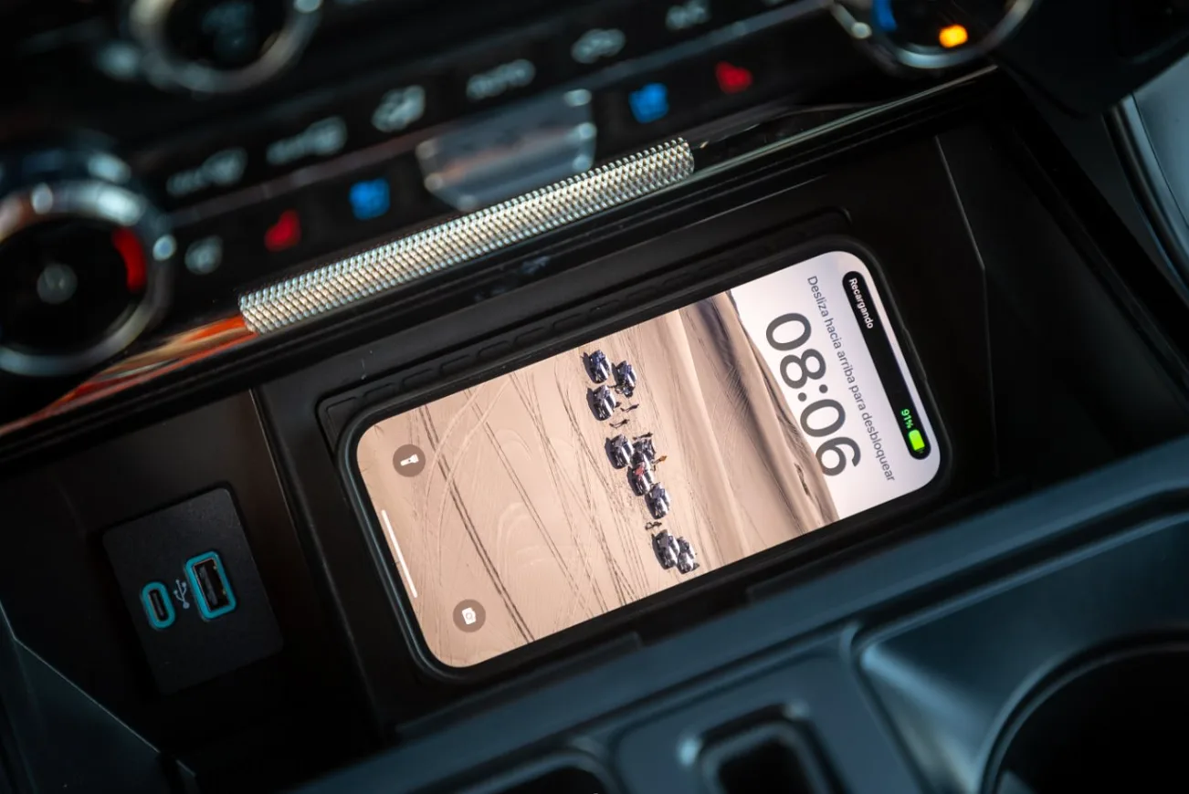Carregador de Celular por Indução